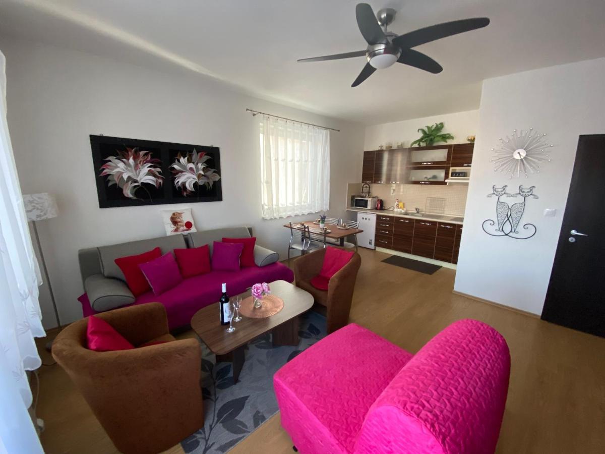 Apartments Monty Podhajska Luaran gambar