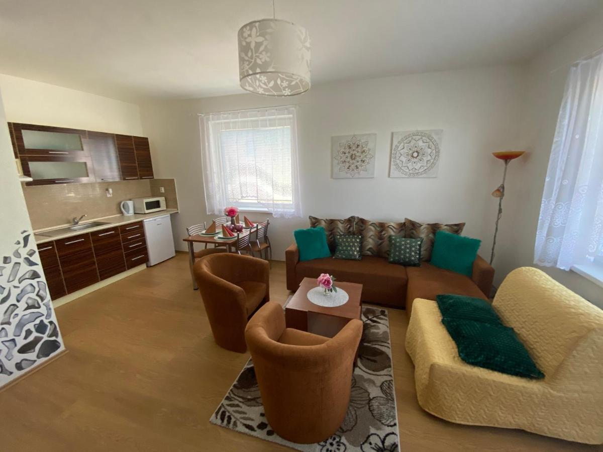 Apartments Monty Podhajska Luaran gambar